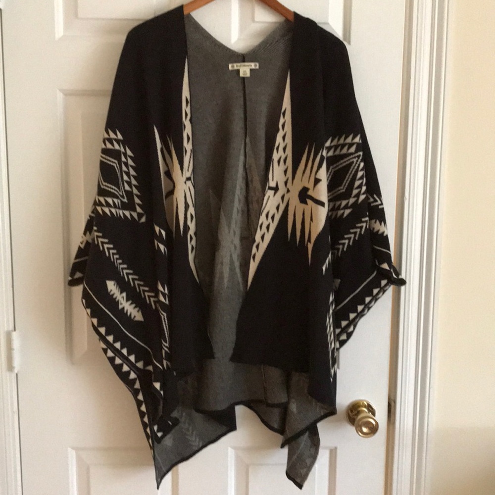 Cozy printed poncho (OS)